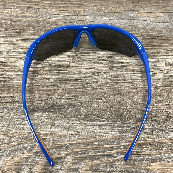 SOLD IN STORE Nike Skylon Ace EV0891 Men’s Sunglasses and Cleaning Pouch - Picture 8 of 9